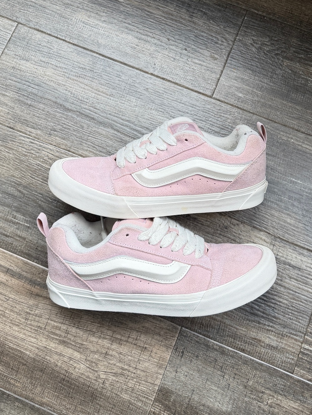 Vans light pink School Knu Skool Shoes sz 9 10.5